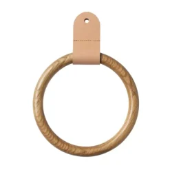 Sale FDB Møbler Anillo para bufanda Q4 Allé Scarf ring, Oak nature lacquered Marrón