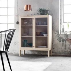Best Stolab Aparador Prio alto, Abedul aceitado blanco, puerta de vidrio Beige