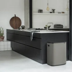 Brabantia Bo touch bin 2x30 L, Mineral concrete grey Gris