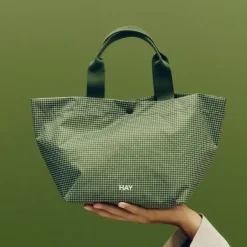 HAY Bolsa Grid Everyday Bag, Dark green, mini Verde