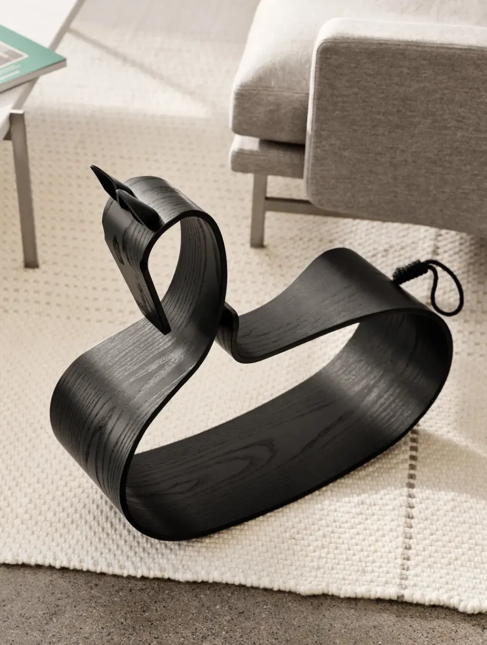 New Fritz Hansen Caballito balancín Rocking Horse, Ceniza negra Negro