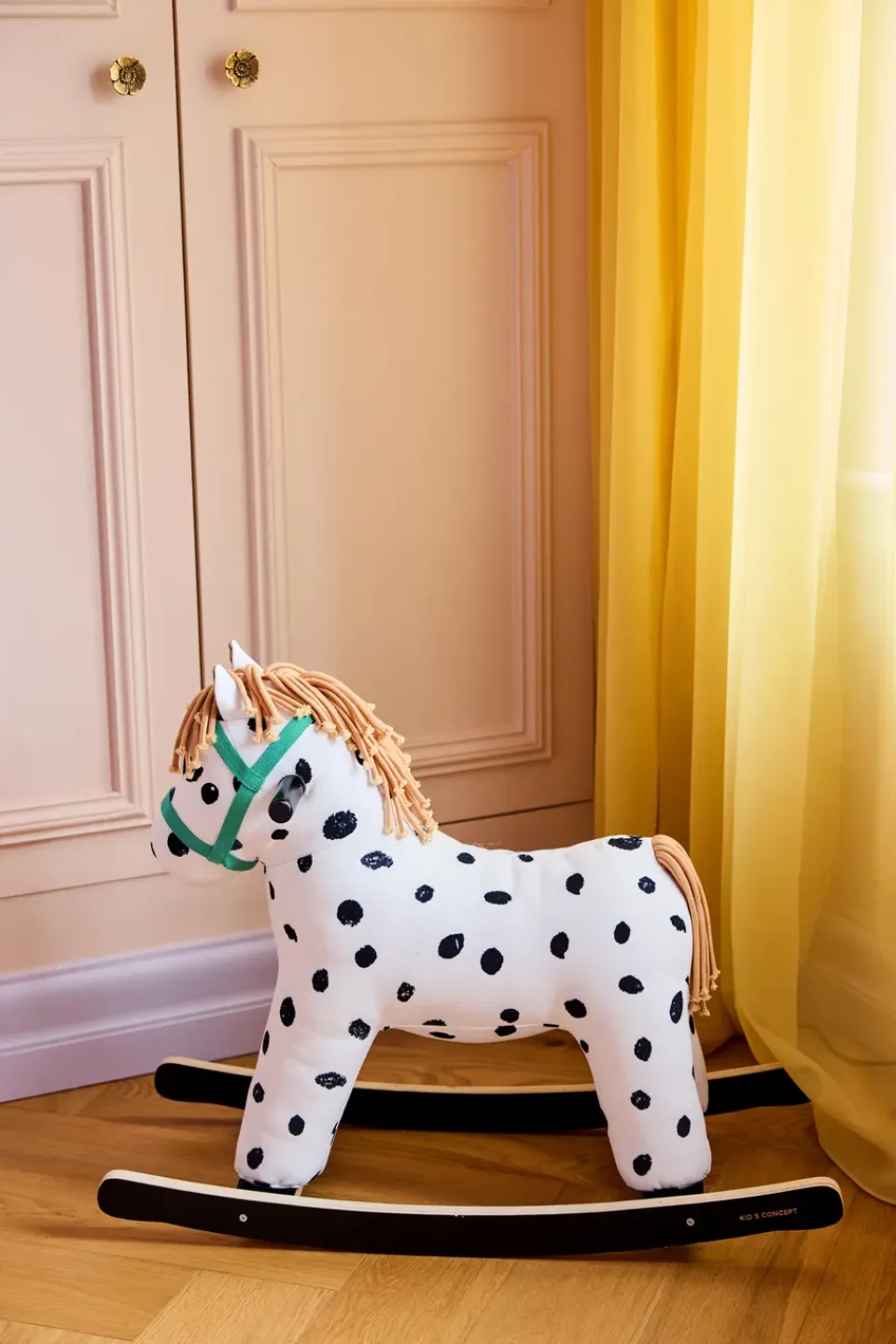 Sale Kid's Concept Caballo balancín Pippi, Blanco-negro BlancoNegro