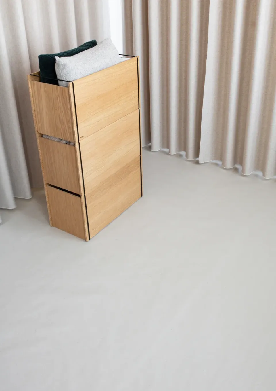 Clearance MOEBE Caja de almacenaje de roble 33x60 cm, Wood, black MarrónNegro