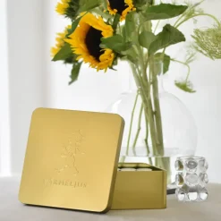 Outlet Solstickan Design Caja de velas Solstickan 21x21 cm, Dorado Color dorado