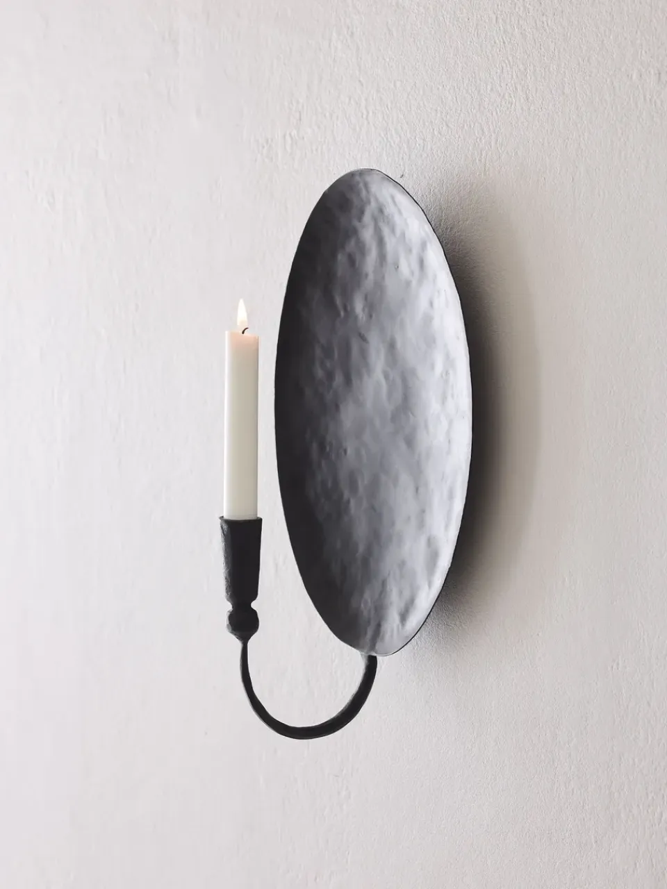 Best Tell Me More Candelabro de pared Boule con placa trasera, Negro