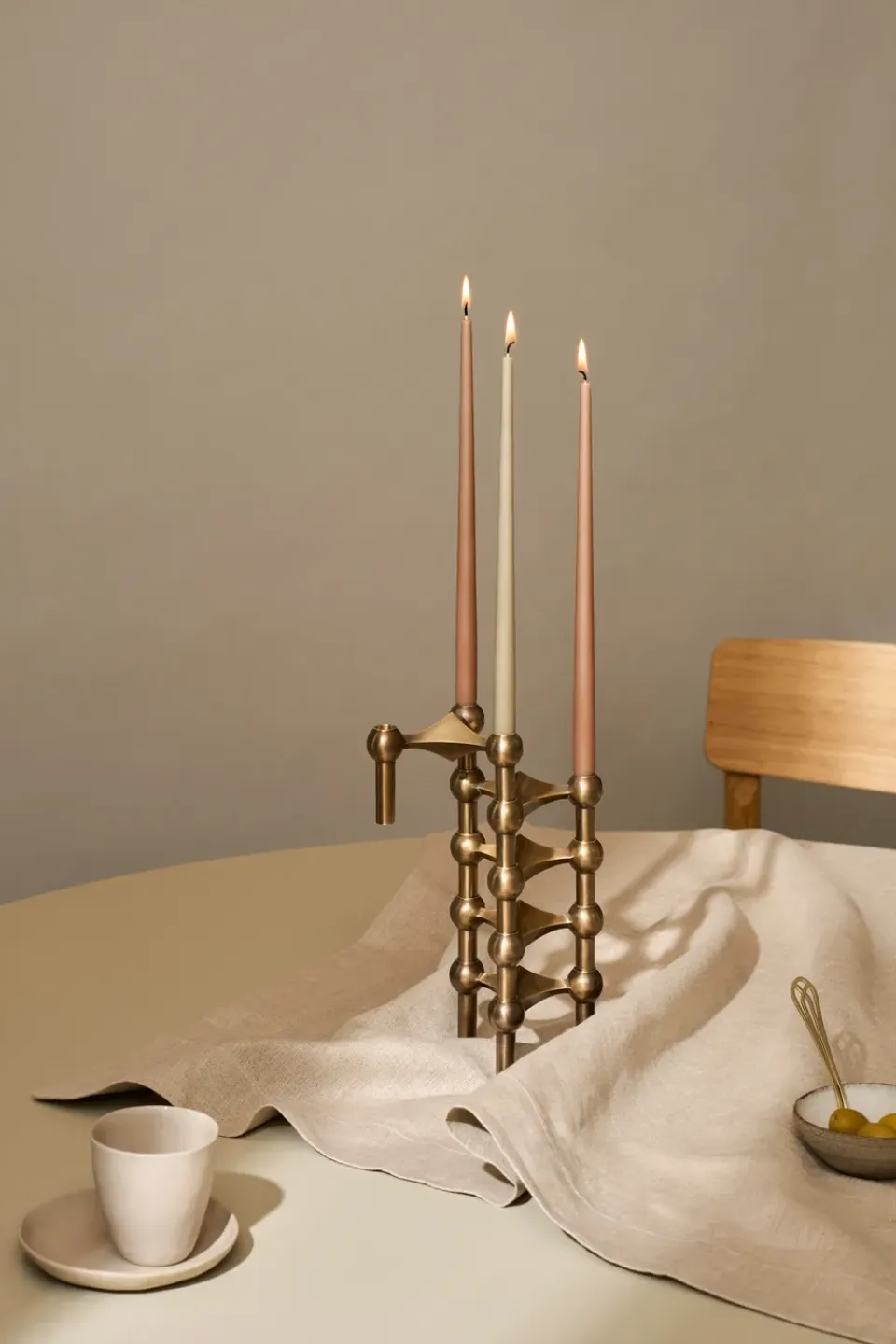 New STOFF Candelabro Nagel, Bronzed brass Marrón