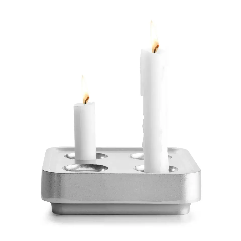 Born In Sweden Candelabro Stumpastaken Fyran, aluminio pulido Plateado