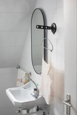 Brabantia Colgador con ventosa, Negro