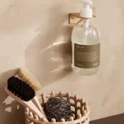 Ferm Living Colgador de pared Basho, latón Color dorado