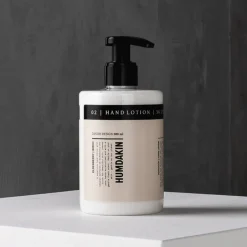 Humdakin Crema de manos 300 ml, Elderberry & birch TransparenteNegro