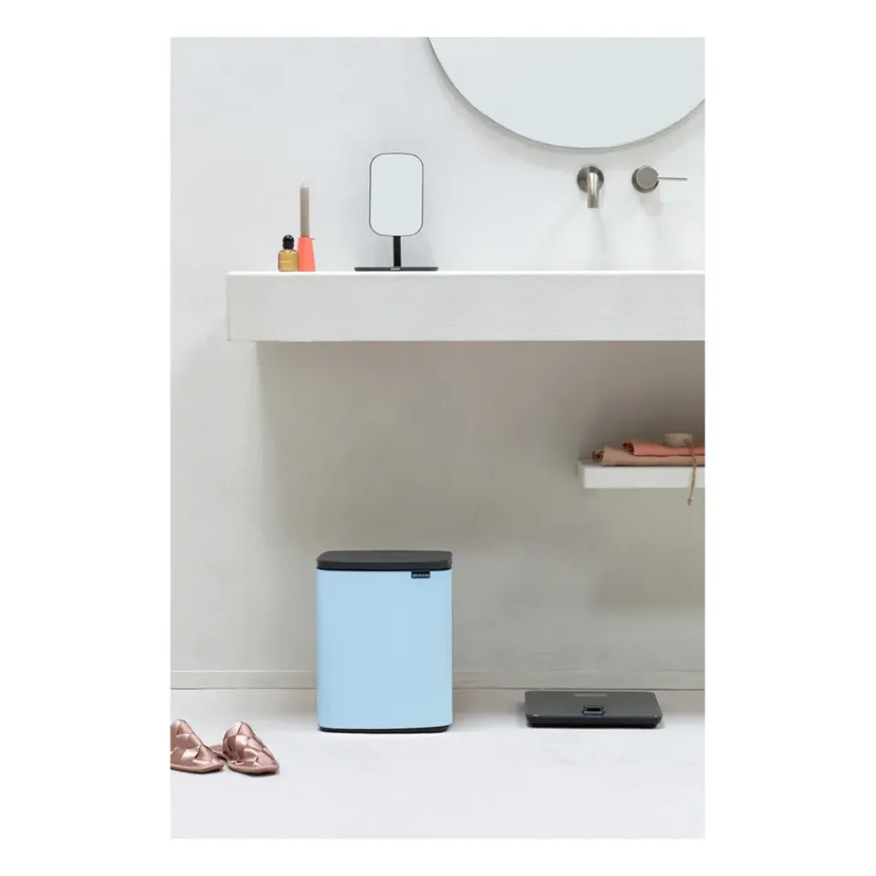 New Brabantia Cubo de basura Bo 12 L, Dreamy Blue Plateado