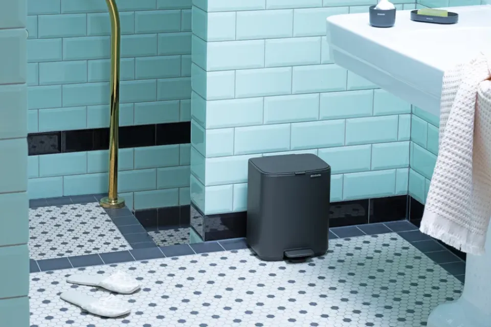 Best Brabantia Cubo de basura con pedal Bo 7 L, Mineral Infinite Grey Gris