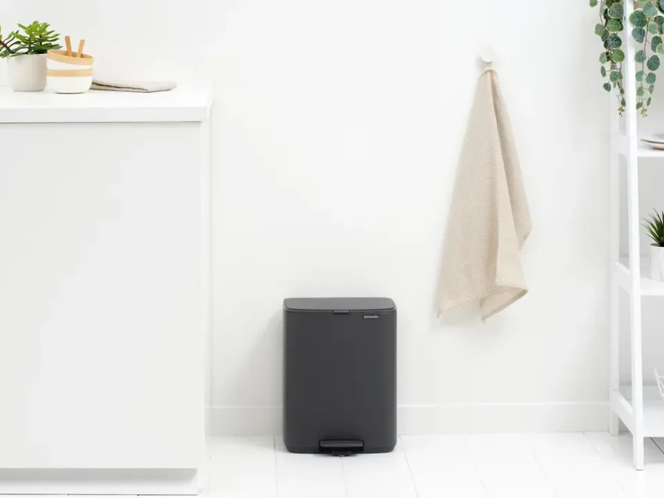 Discount Brabantia Cubo de basura con pedal Bo 12 L, Mineral Infinite Grey Gris