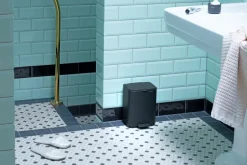 New Brabantia Cubo de basura con pedal Bo 4 L, Mineral Infinite Grey Gris