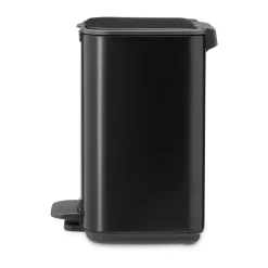 New Brabantia Cubo de basura con pedal Bo 4 L, mate Negro