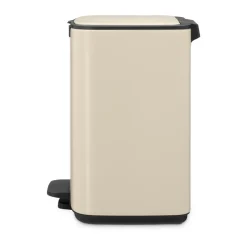 New Brabantia Cubo de basura con pedal Bo 7 L, suave Beige