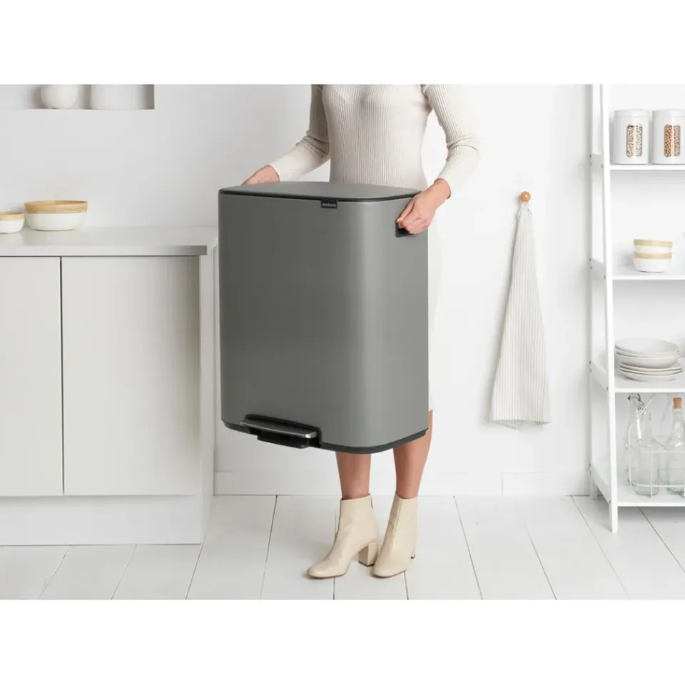 Outlet Brabantia Cubo de pedal Bo 60 L, Mineral concrete grey Gris