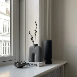 101 Copenhagen Cuenco mini Bloom tray, oscuro Gris
