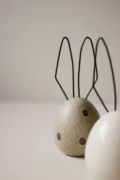 Hot DBKD Decoración de Pascua Liebre H18 cm, Vanilla Beige