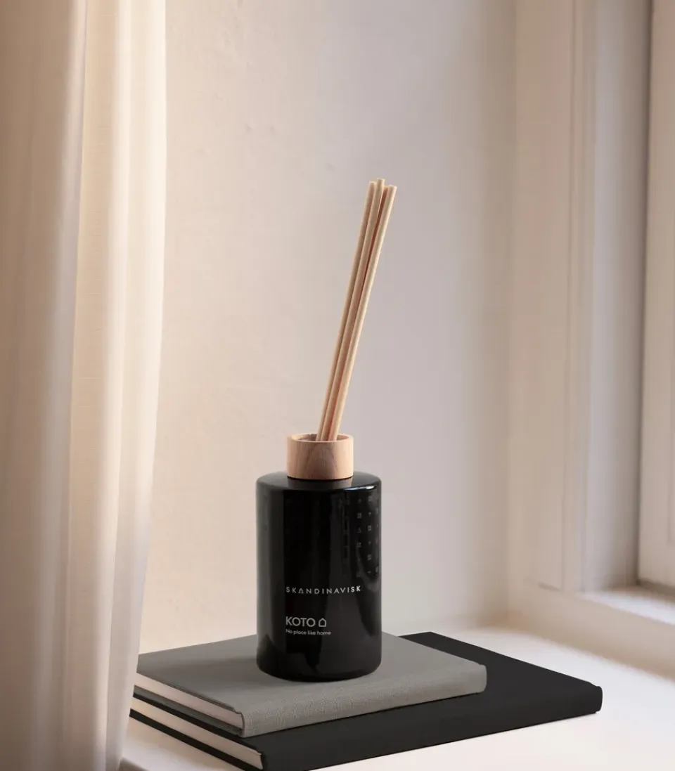 Outlet Skandinavisk Difusor con varillas Koto, 200 ml Negro