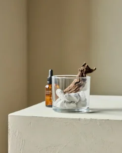 Outlet Meraki Difusor de piedra de lava y madera con aceite incluido, Herbal calm, Blanco