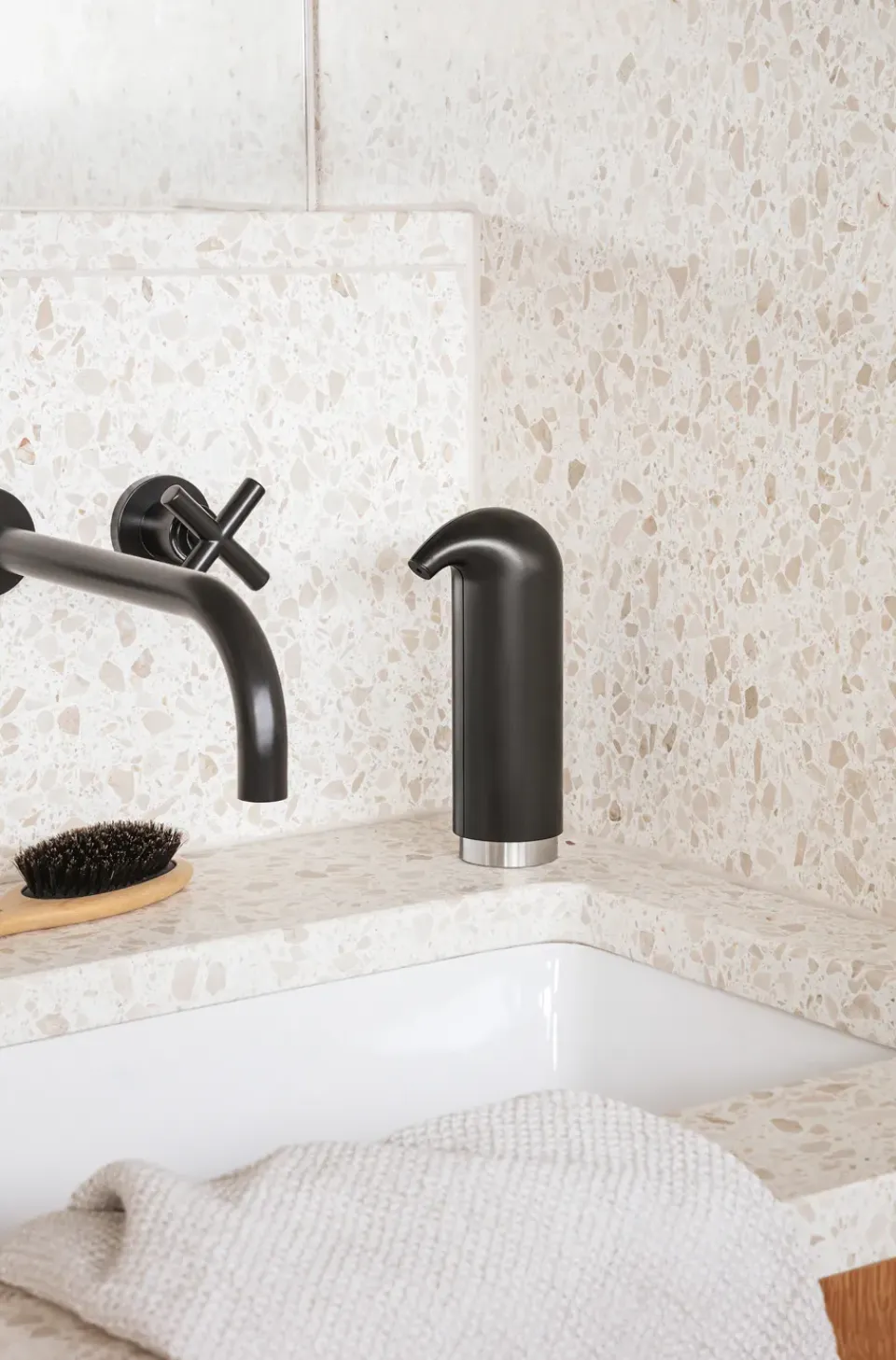 Eva Solo Dispensador de jabón , 18cm blanco, mate Negro