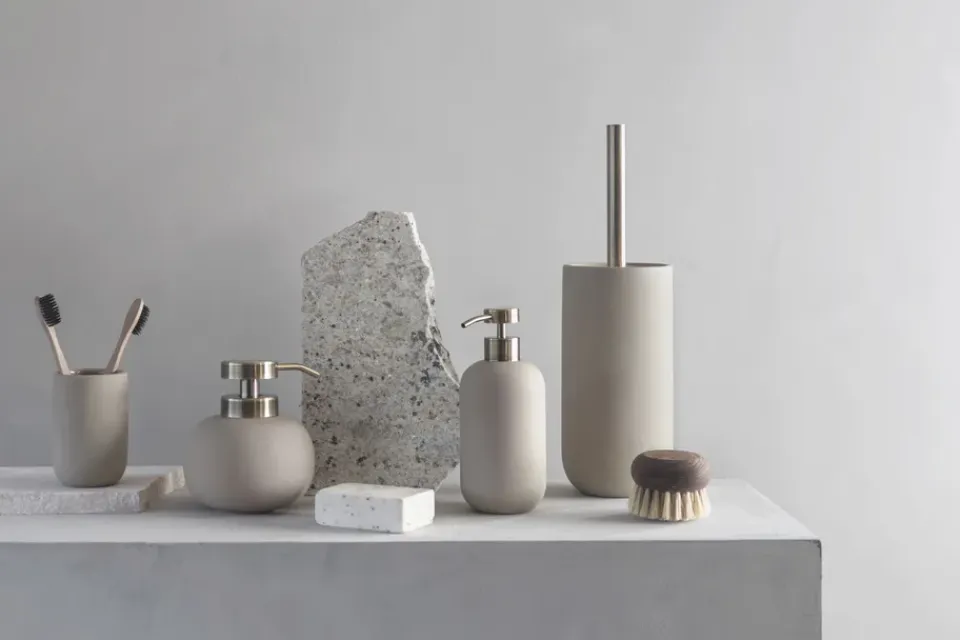 Clearance Mette Ditmer Dispensador de jabón Lotus alto, arena Beige