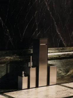 Online Ferm Living Escobilla de baño Sama, Brushed stainless steel Plateado