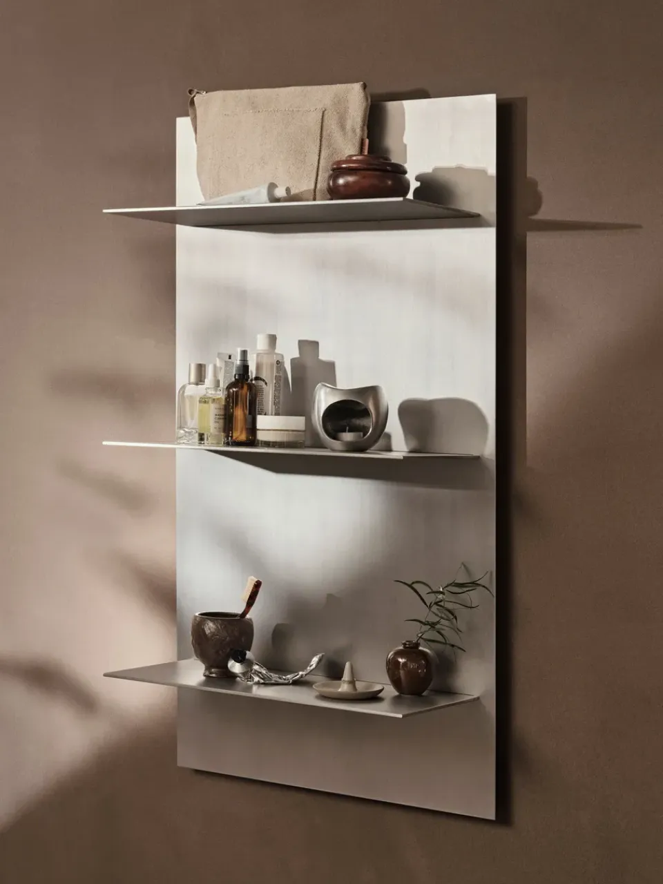 Discount Ferm Living Estantería de pared Lager triple 55x100 cm, Aluminium Plateado