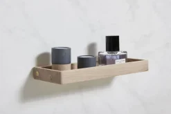 Clearance Andersen Furniture Estantería de pared Shelf 10 32 cm, Lacquered oak Marrón