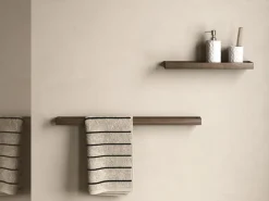 Best Andersen Furniture Estantería de pared Shelf 11 44 cm, Dark Stain Matt Lacquer Ash. Marrón