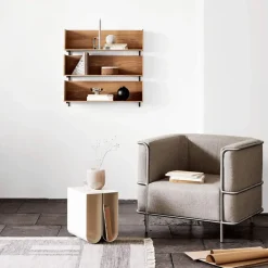 New Kristina Dam Studio Estantería de pared Stack, Oak, soportes en nogal aceitado oscuro Beige