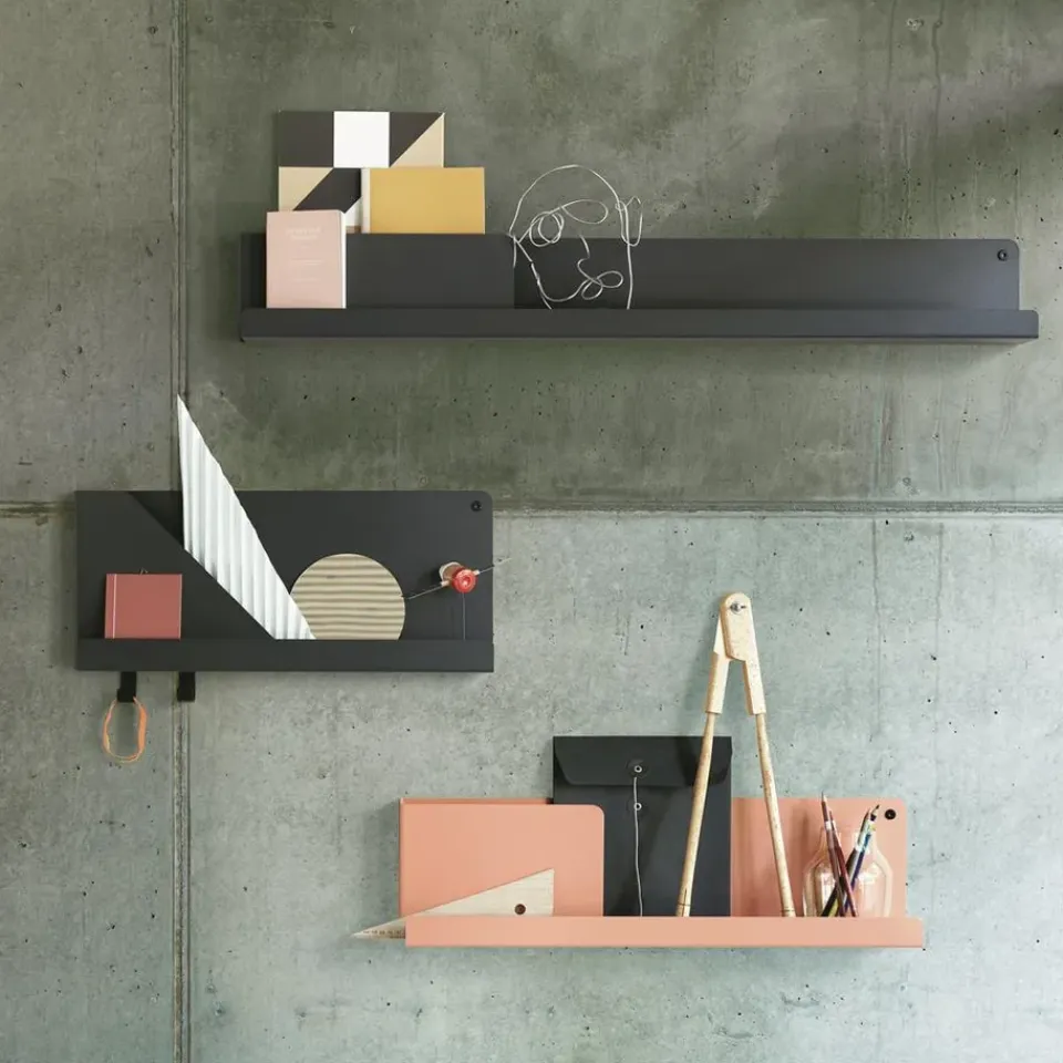 Outlet Muuto Estantería Folded, pequeña, Negro