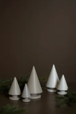 Outlet DBKD Figura árbol de navidad mole, Small Beige