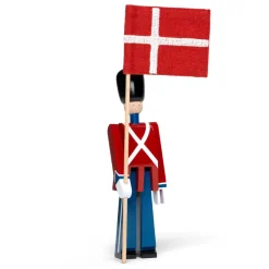 Outlet Kay Bojesen Denmark Figura soldado con bandera textil mini Kay Bojesen, 18,5 cm Rojo