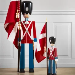 Discount Kay Bojesen Denmark Figura soldado con bandera textil Kay Bojesen, 50 cm AzulRojoBlanco