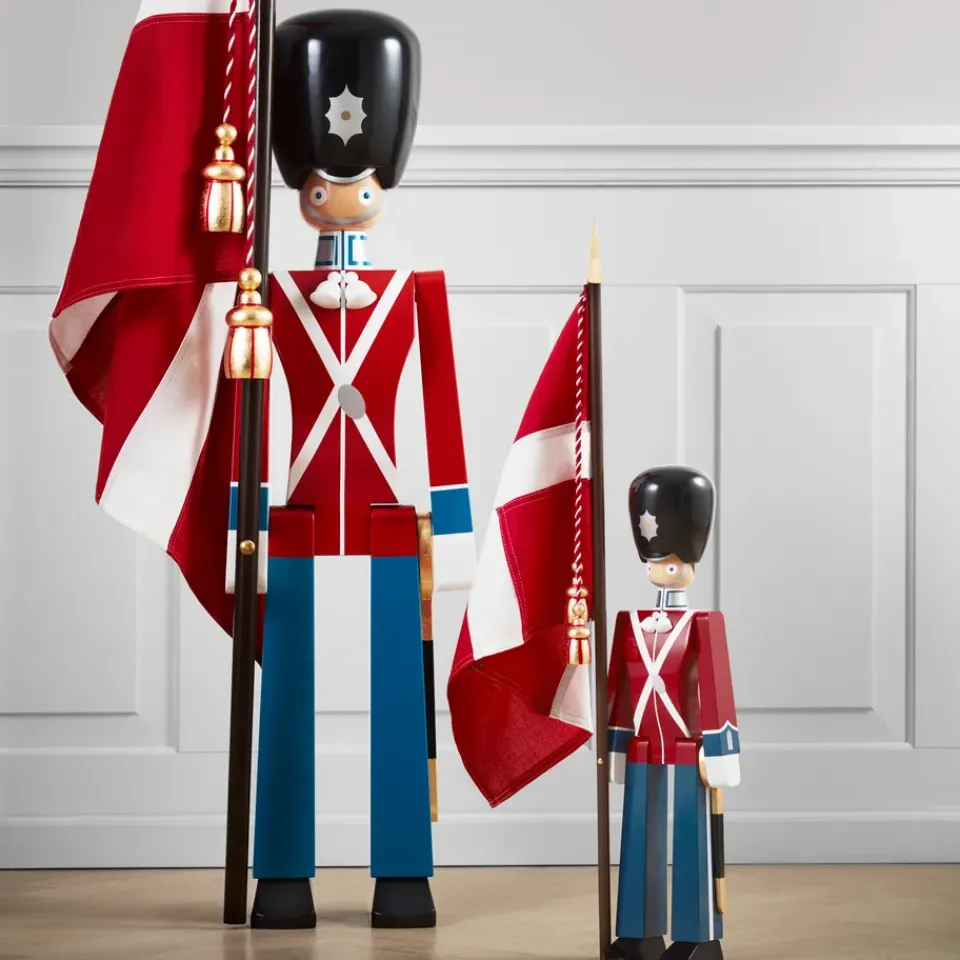 Discount Kay Bojesen Denmark Figura soldado con bandera textil Kay Bojesen, 50 cm AzulRojoBlanco