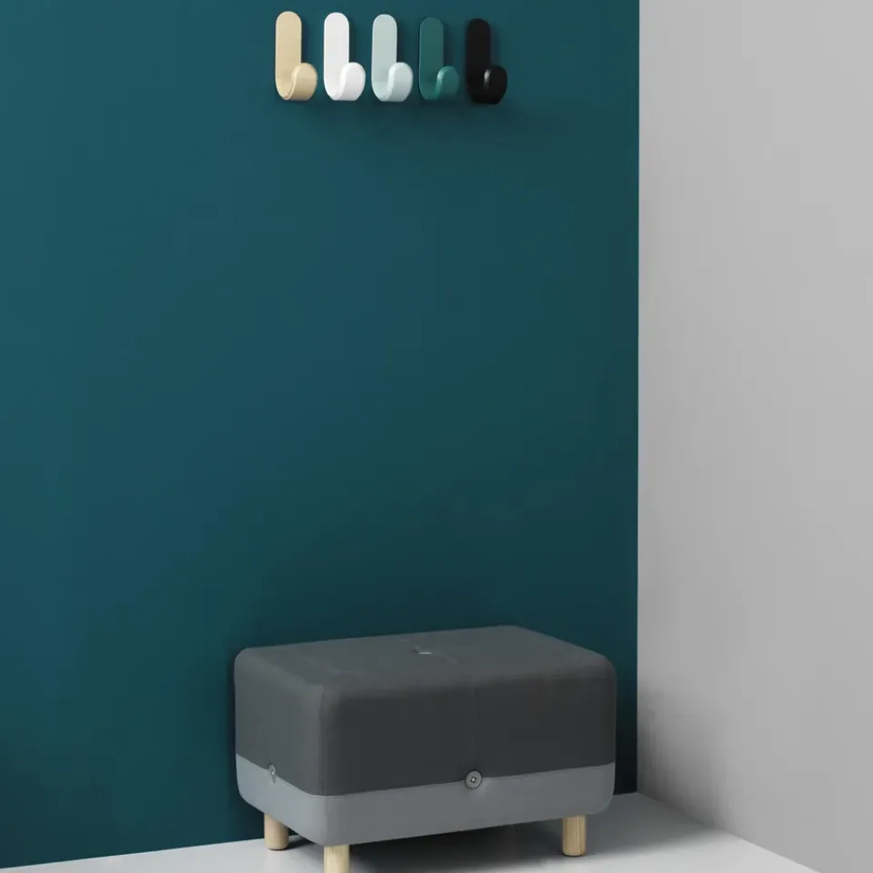 Sale Normann Copenhagen Gancho Curve, fresno Marrón