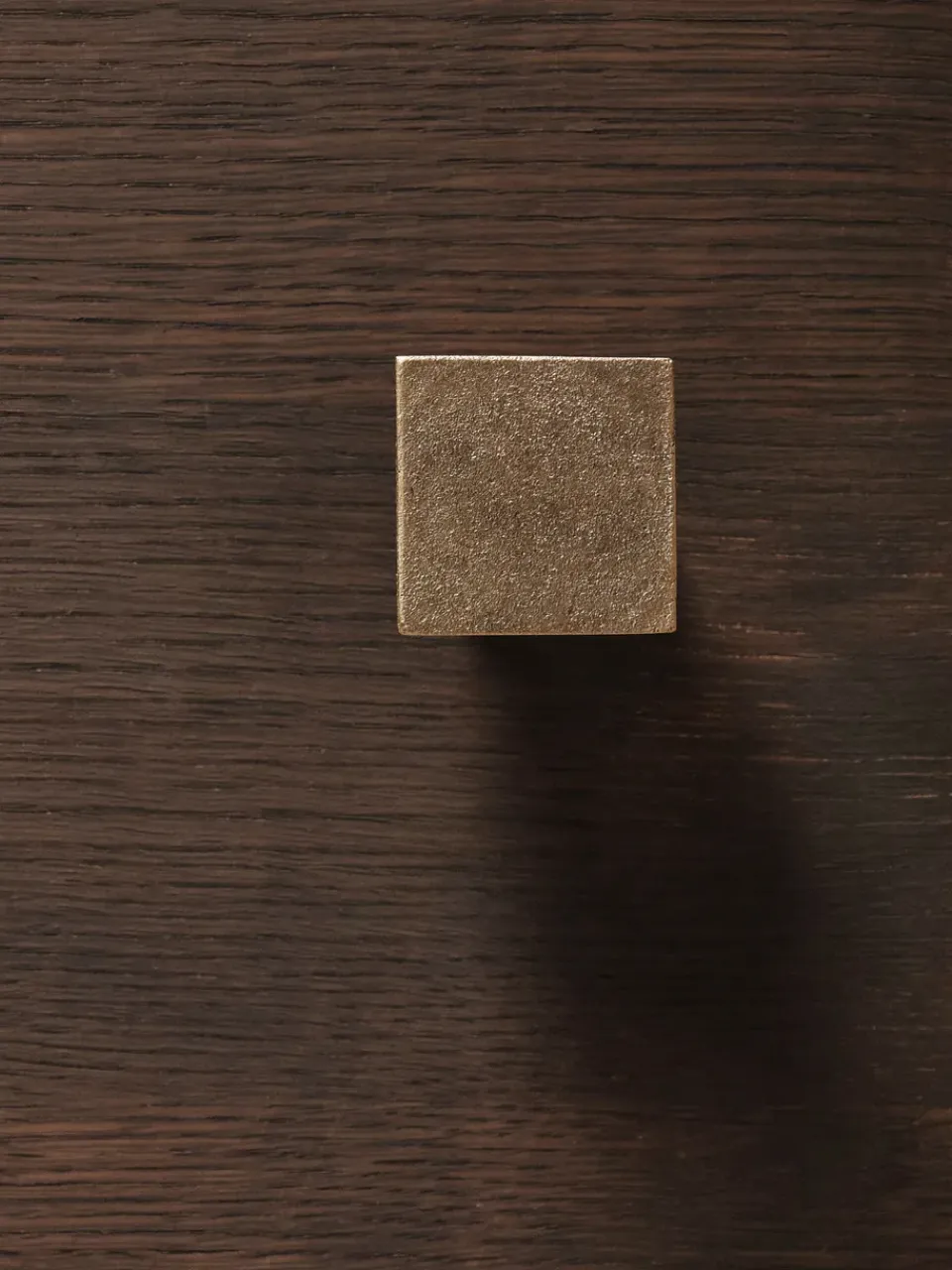 Outlet Ferm Living Gancho Square large, Casted brass Color dorado