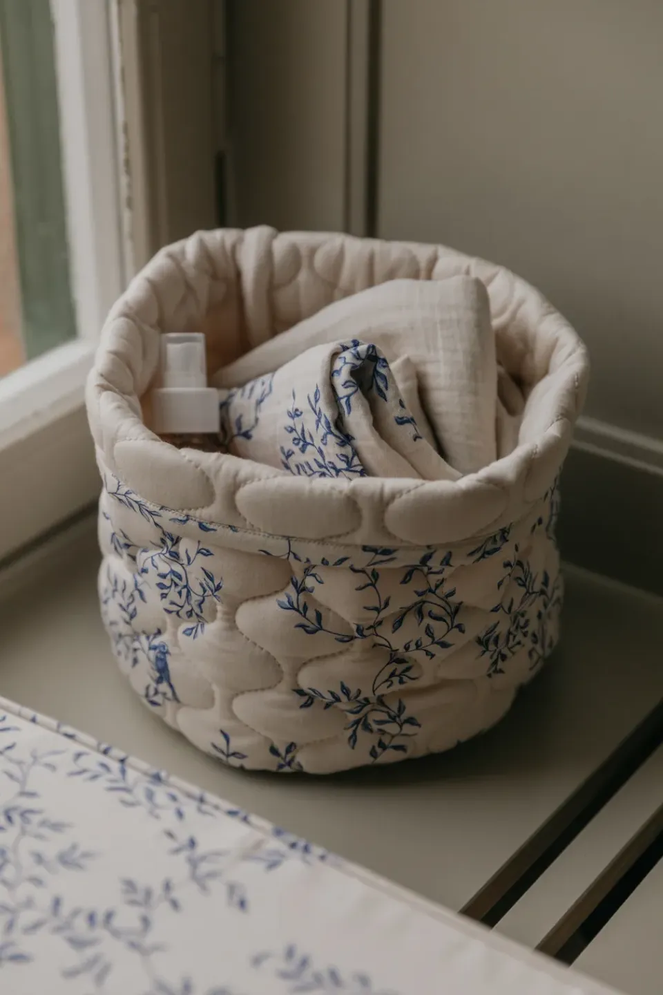 Sale Garbo&Friends Jardim Satin cesta acolchada 2 piezas, 20xØ20 cm + 30xØ30 cm Azul