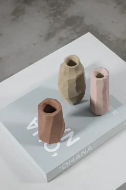 Sale Mette Ditmer Jarrón Art Piece Nuki C, Clay Marrón