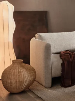 Outlet Ferm Living Jarrón de suelo trenzada Bola, Natural Beige
