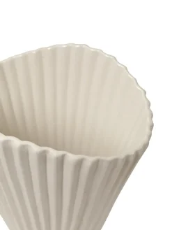 Hot Ferm Living Jarrón Fountain 30,5 cm, off white Blanco