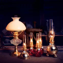 Clearance Karlskrona Lampfabrik Lámpara de parafina Koholmen, roby red Rojo