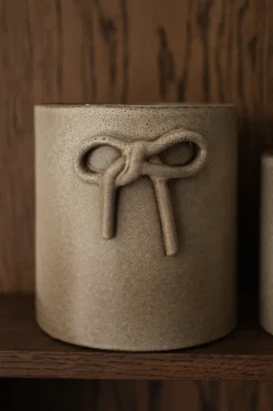 Outlet DBKD Maceta Bow Ø14 cm, Beige