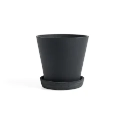 Hot HAY Maceta Flowerpot with saucer L Ø17.5 cm, Negro