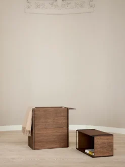 Outlet MOEBE storage box, Smoked oak-black Marrón