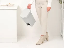 Hot Brabantia Papelera con pedal StepUp de 10 L, claro Gris