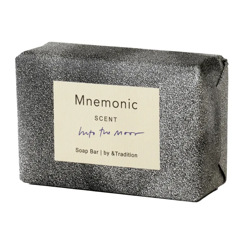 Sale &Tradition Pastilla de jabón Mnemonic MNC3 100 gr, Into the moor Gris