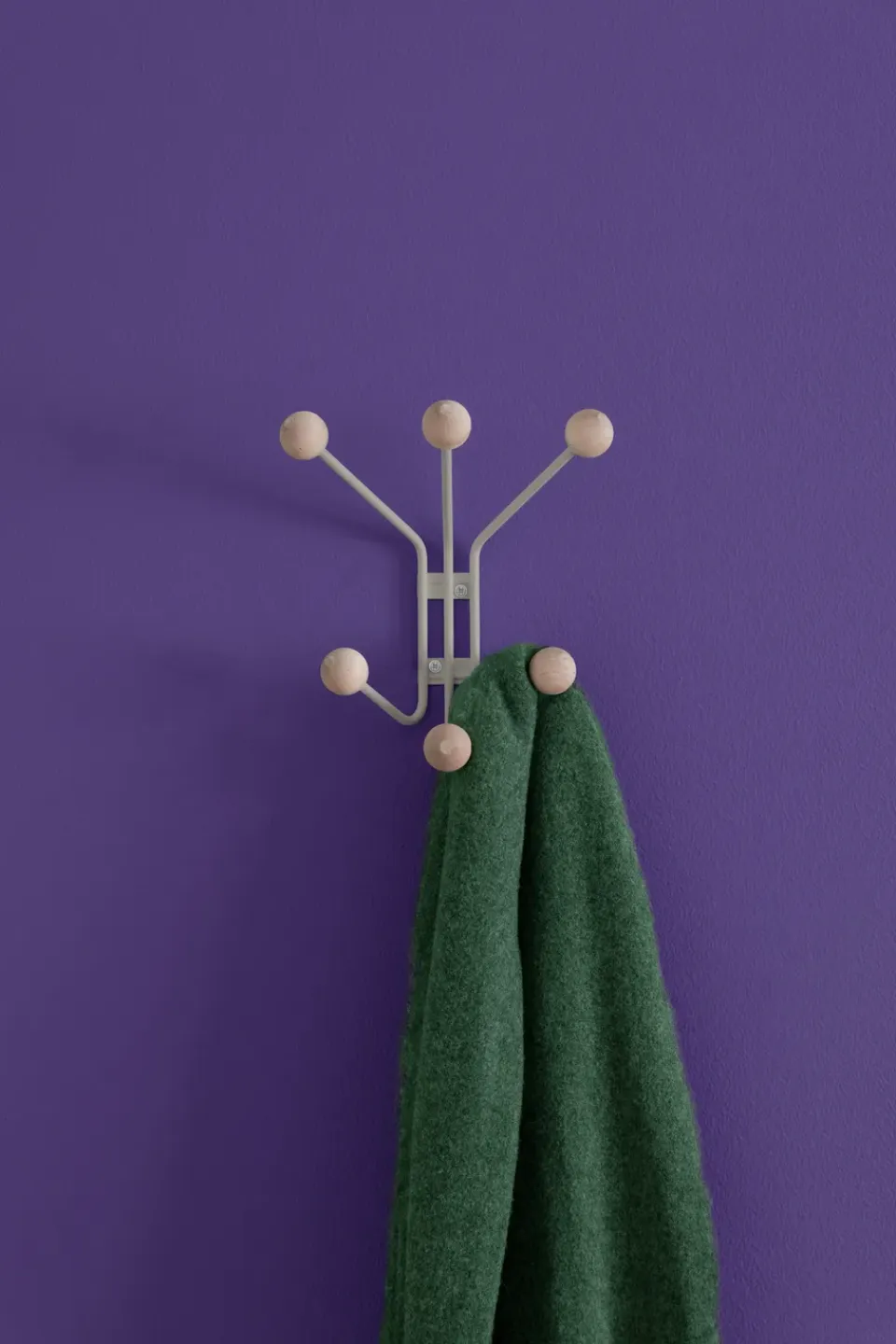 Online Maze Perchero de pared Bill XS, Greige Gris